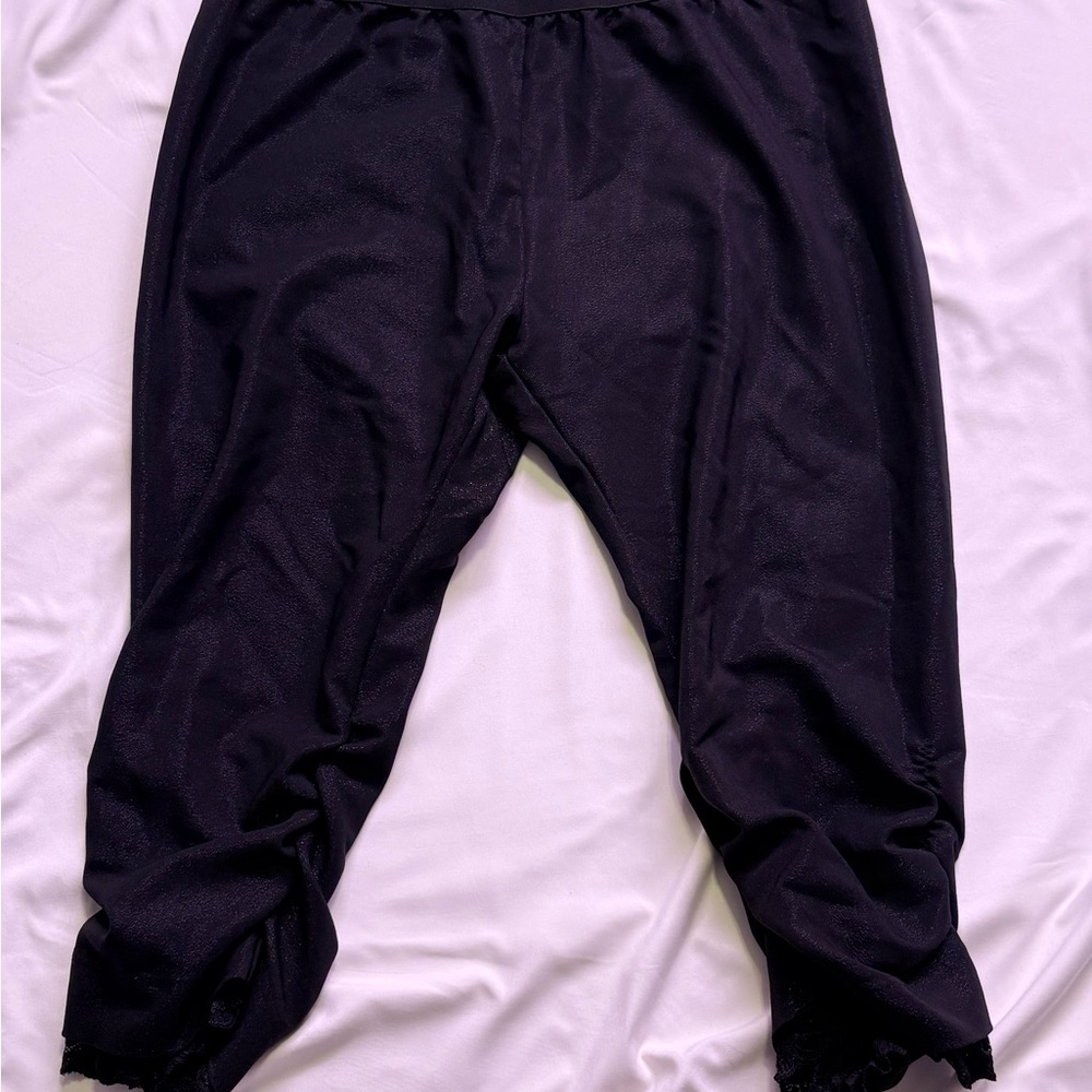 Womens Black Stretchy Pants XXL - 3% spandex, 47% cotton, 50% polyester